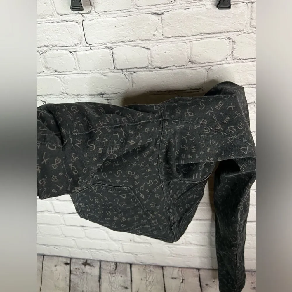 Levi's Legging Fit Skinny Mid Rise Jeans Black Grey Symbols‎ Woman's size 31x30